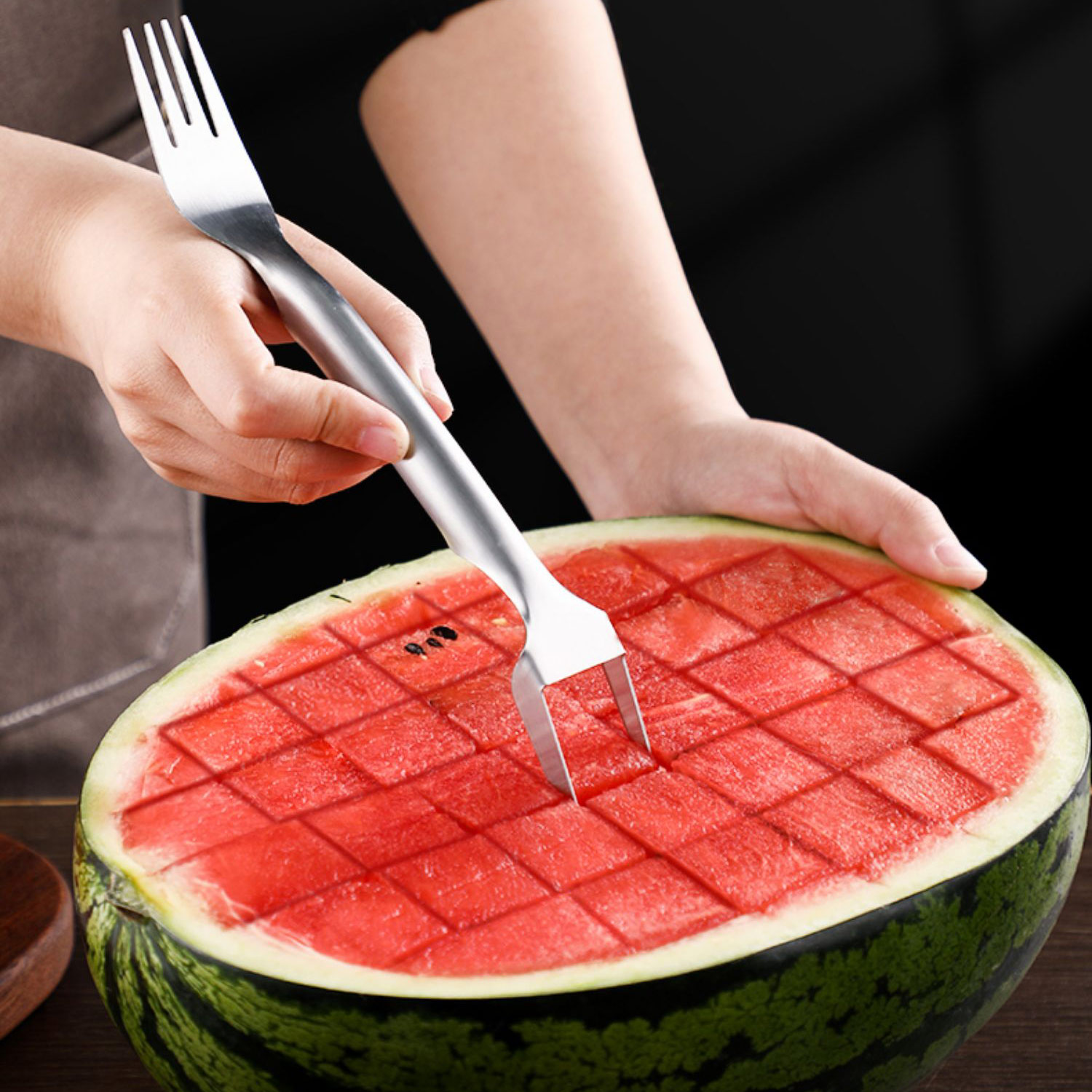 Kitchen Gadgets Dropshipping - ポータブルスイカスライサーフォーク、多目的カッター、ステンレス鋼、フルーツカッティングフォーク、包丁、2in 1