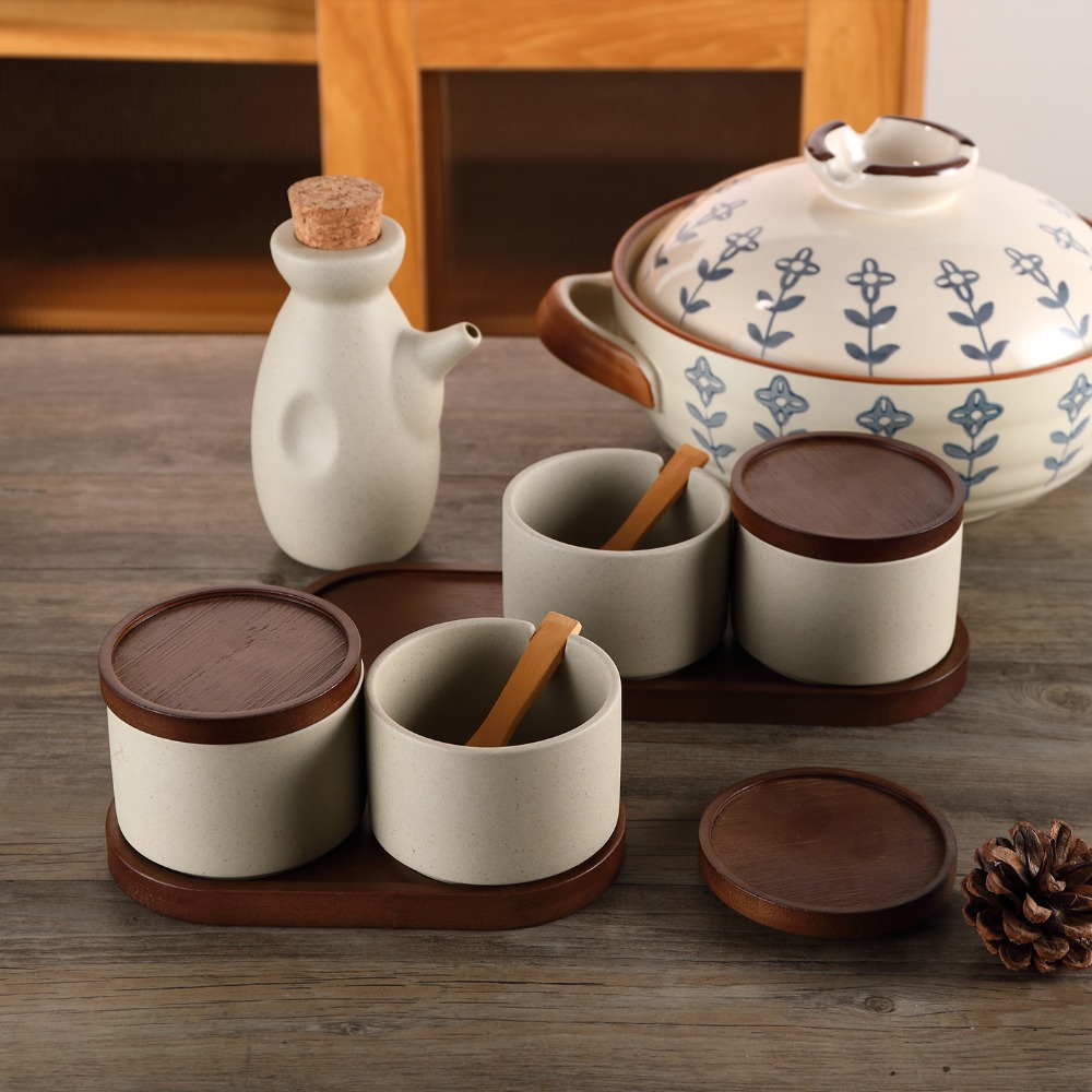 キッチンガジェット和風セラミック調味料入れ蓋付きスプーントレ - Kitchen Gadgets Vintage のレビューと価格